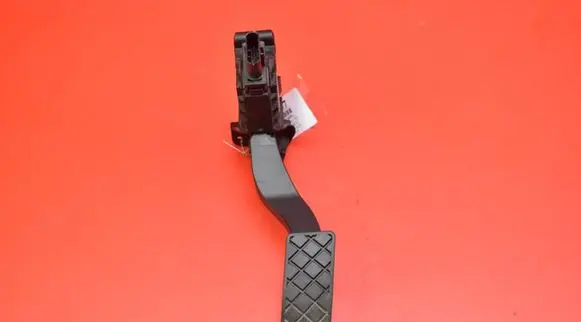 Skoda Octavia Mk3 (5E) Accelerator throttle pedal 5Q1721503H