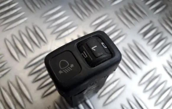 Mazda 626 Headlight level height control switch