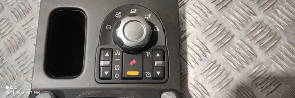 Land Rover Discovery 4 - LR4 Other devices AH2214B596AB
