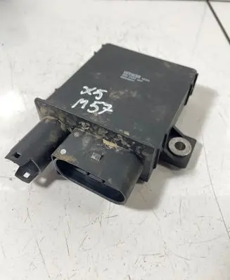 BMW X5 E53 Glow plug pre-heat relay 2502197
