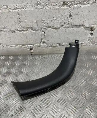 KIA Sorento Tailgate trim 81730C5000