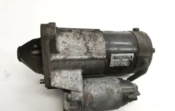 Nissan Qashqai Starter motor 8200584675