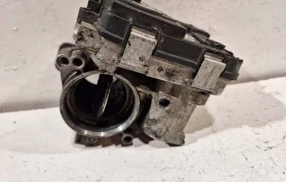 Fiat Punto Evo Throttle body valve 55213019