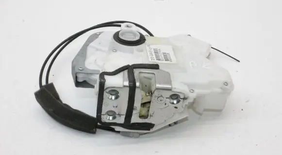 Honda CR-V Coupe door lock (next to the handle) EUL0107180A