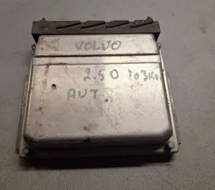 Volvo S70 V70 V70 XC Engine control unit/module 0281001776 28SA4018