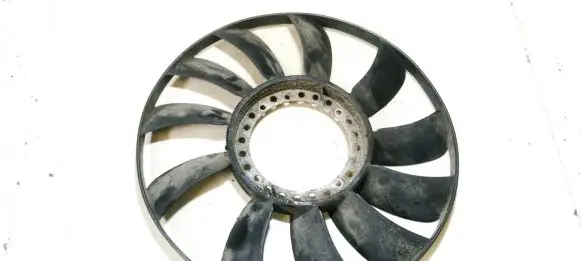 Volkswagen PASSAT B5.5 Fan impeller 058121301b