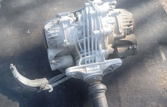 BMW X6 E71 Rear differential 758602506