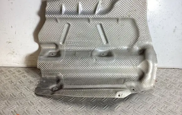Mercedes-Benz E W212 Heat shield in engine bay A2126823071