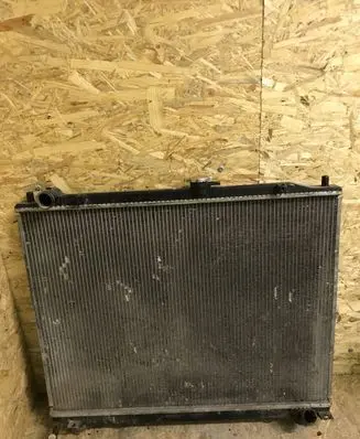 Mitsubishi Pajero Coolant radiator