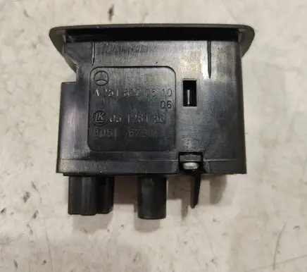 Mercedes-Benz ML W164 Electric window control switch A2518200510