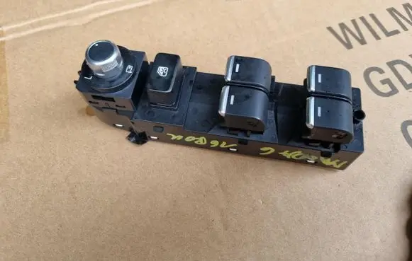 Mazda 6 Quarter vent window switch 