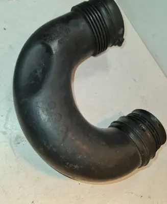 Volkswagen Touran I Air intake hose/pipe 1K0129618AC