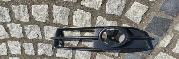 Audi A6 S6 C6 4F Front bumper lower grill 4F0807681D