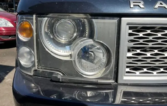 Land Rover Range Rover L322 Headlight/headlamp