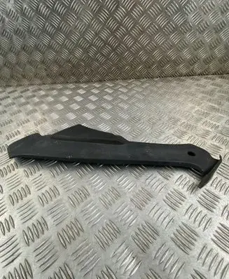 Under headlight/headlamp trim