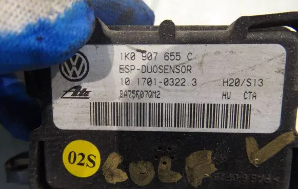 Volkswagen Golf V ESP acceleration yaw rate sensor 1K0907655C
