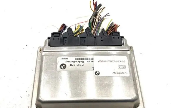BMW 5 E39 Engine control unit/module ECU 7511570