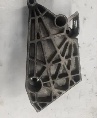 Volkswagen Polo V 6R Engine mount bracket 045199207