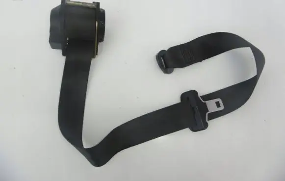 Peugeot 406 Rear seatbelt
