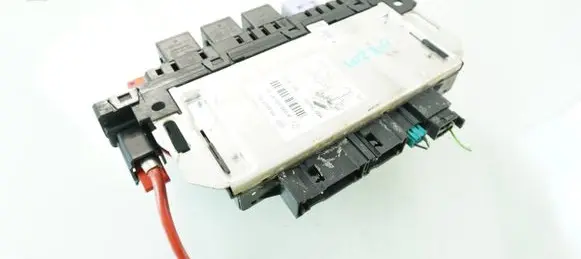 Mercedes-Benz S W220 Fuse module A0285458132