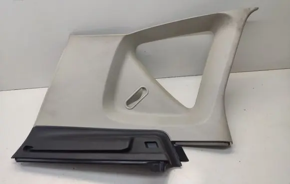 Mercedes-Benz A W169 (C) pillar trim A1696900525