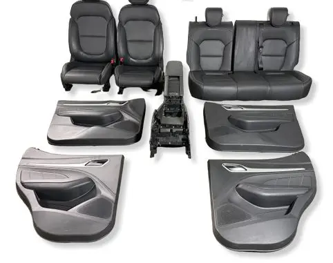 MG ZS Seat set 