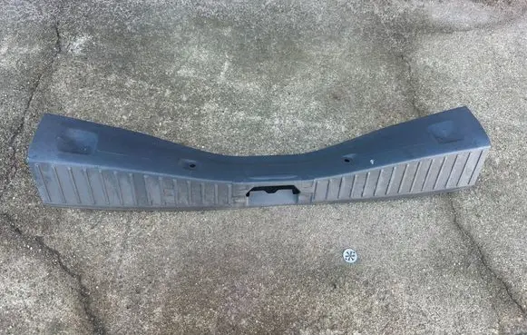 Ford C-MAX II Trunk/boot sill cover protection AM51R40320BB