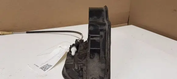 BMW 5 F10 F11 Front door lock 7202145 053702