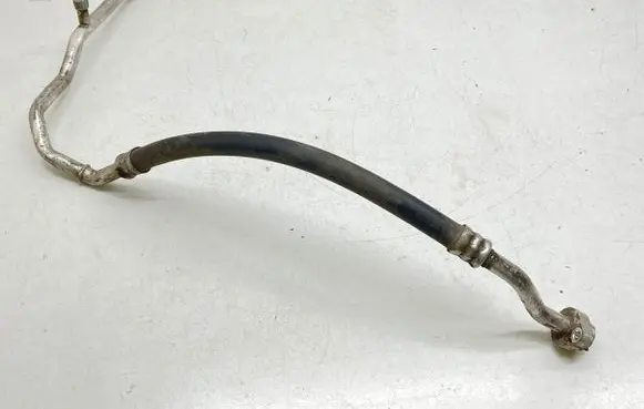 Volkswagen Touran III Air conditioning (A/C) pipe/hose 5Q0816743D 17478100