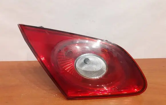Volkswagen PASSAT CC Tailgate rear/tail lights 3C8945093E 270509L