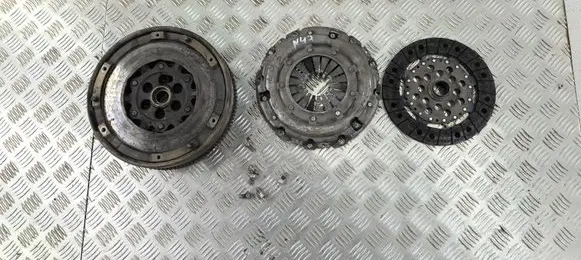 BMW 3 E90 E91 Clutch set kit 7560876