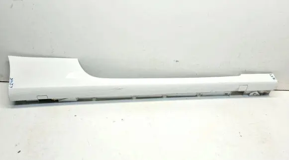 Mercedes-Benz E W238 Sill A2386907402