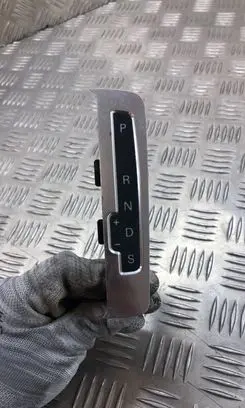 Audi A5 8T 8F Gear shift selector indicator 8K2713463