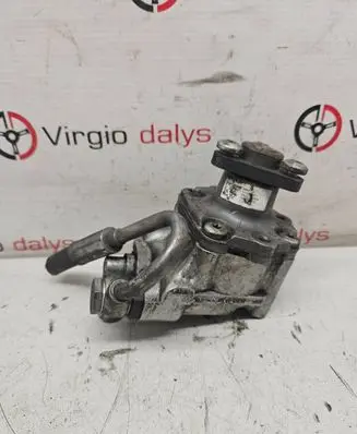 BMW 5 E60 E61 Power steering pump 677469302