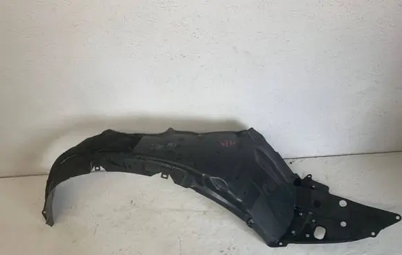 Toyota Avensis T270 Front wheel arch liner splash guards 5380505011