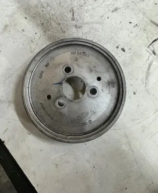Volkswagen Touareg I Power steering pump pulley 059145255A