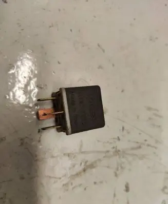 Audi A4 S4 B5 8D Other relay 141951253B