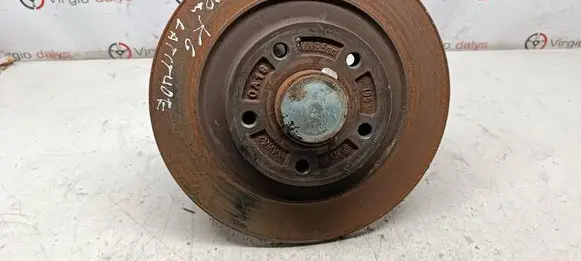 Renault Latitude (L70) Rear wheel hub 