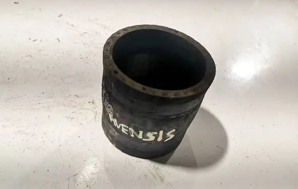 Toyota Avensis T220 Engine coolant pipe/hose 160507A