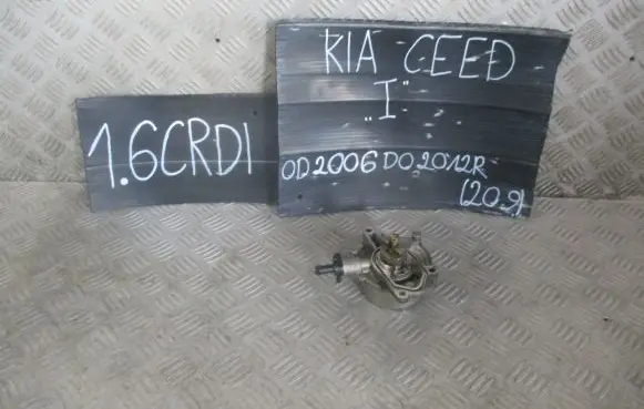 KIA Ceed Vacuum pump 288102A101