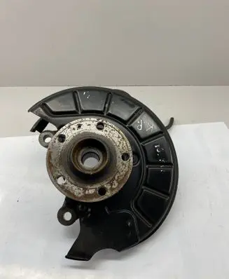 Volkswagen Tiguan Front wheel hub