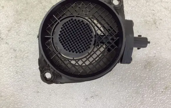 Cadillac SRX Mass air flow meter 12566846 0280218115