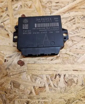 Volkswagen Touran II Parking PDC control unit/module 3AA919475A 000006321