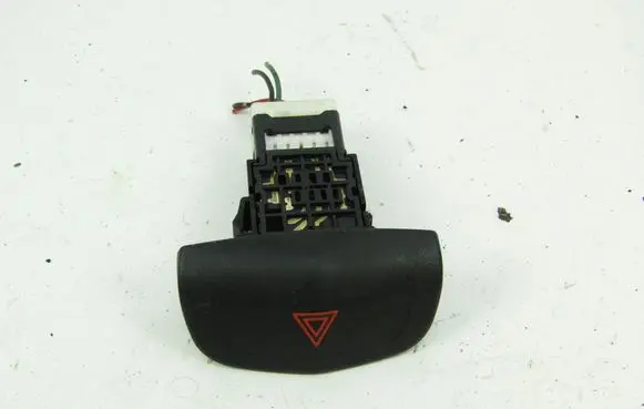 Nissan Primera Hazard light switch 