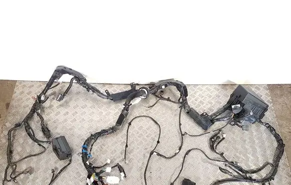 Subaru Ascent Wiring harness 81931XC12A 81402XC42A 727617193W