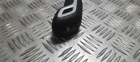 Hyundai i20 (BC3 BI3) Gear lever shifter trim leather/knob PU12258