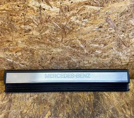 Mercedes-Benz S W140 Front sill trim cover