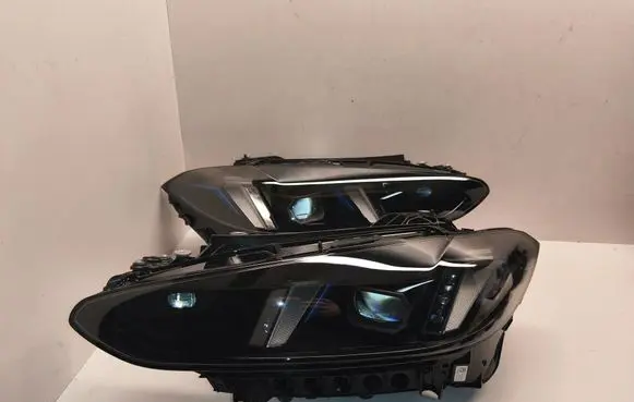 BMW M4 G82 G83 Headlights/headlamps set 5A3B321 5A3B322