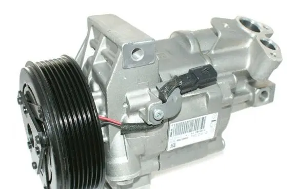 Renault Sandero I Air conditioning (A/C) compressor (pump) 926000216RA 926000216RF