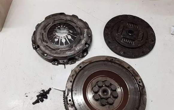 BMW 3 E90 E91 Clutch set kit